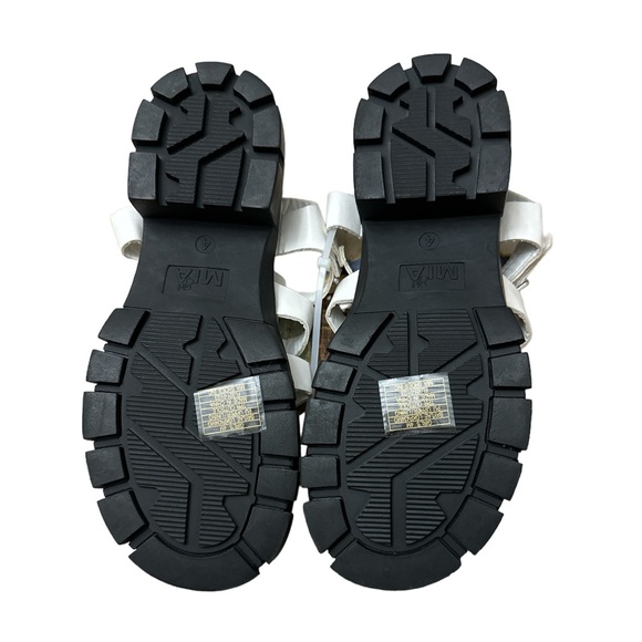 MIA Havien Lug Sole Sandals - Picture 8 of 8